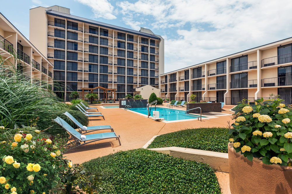 HOLIDAY INN TYLER - CONFERENCE CENTER in Tyler
