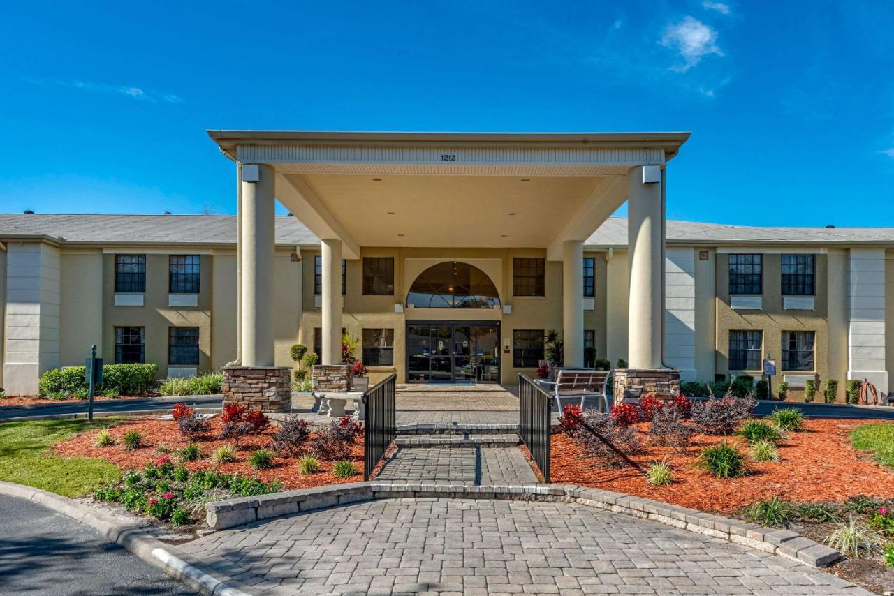 HOLIDAY INN EXPRESS MIDTOWN MEDICAL CENTER in Ocala, Fl
