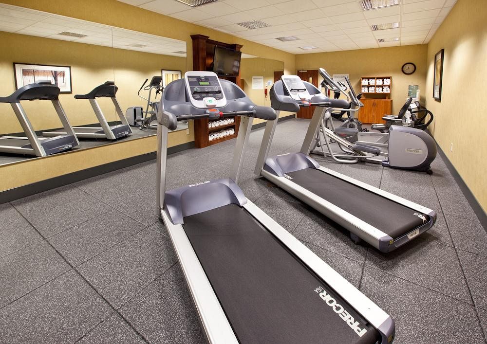 HOLIDAY INN EXPRESS & SUITES SIOUX FALLS SOUTHWEST in Sioux Falls, Sd