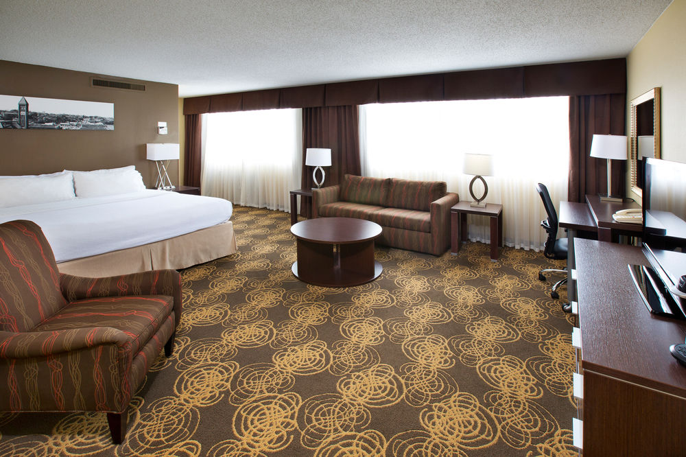 HOLIDAY INN SIOUX FALLS-CITY CENTRE in Sioux Falls, Sd
