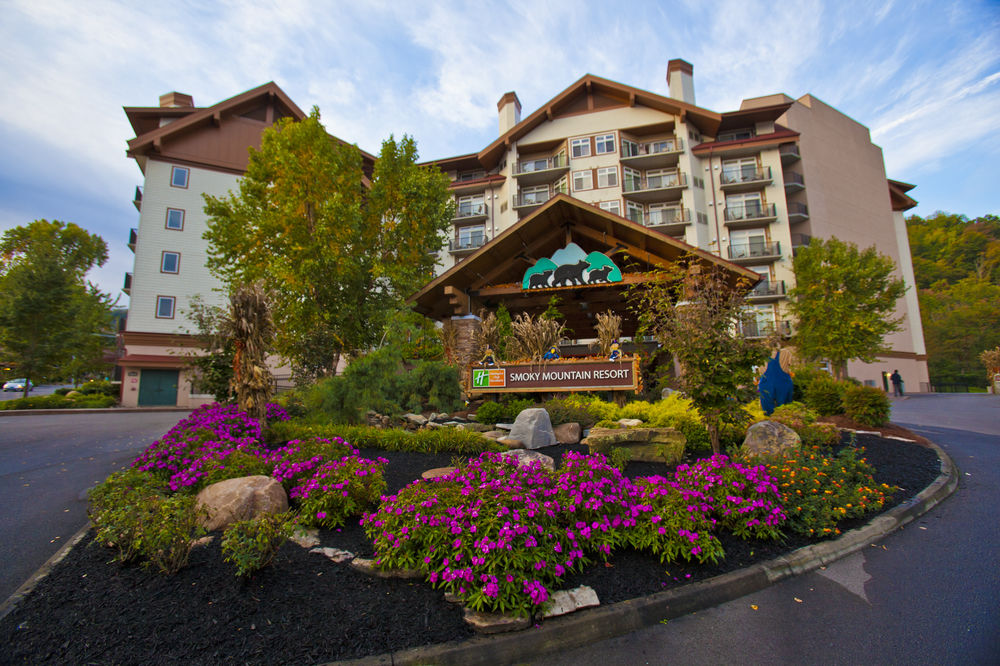 HOLIDAY INN CLUB VACATIONS SMOKY MOUNTAIN RESORT in Gatlinburg, Tn