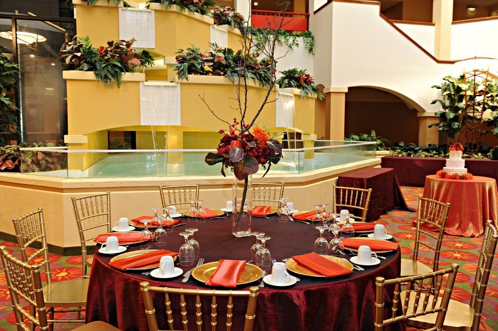 HOLIDAY INN HOTEL & SUITES SPRINGFIELD - I-44 in Springfield, Mo