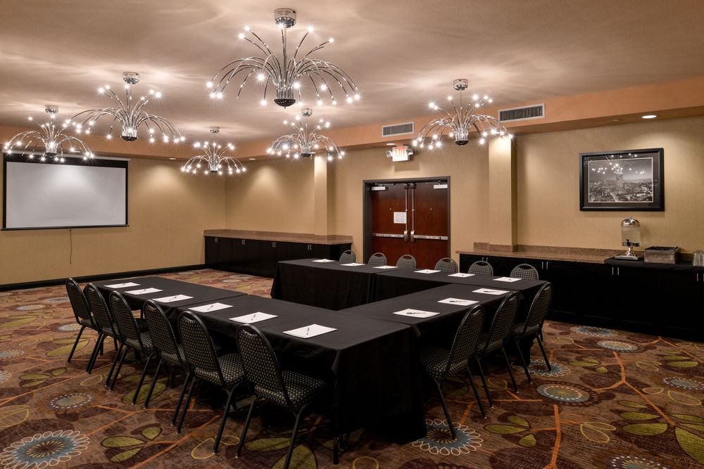 HOLIDAY INN FORT WORTH NORTH-FOSSIL CREEK in Fort Worth