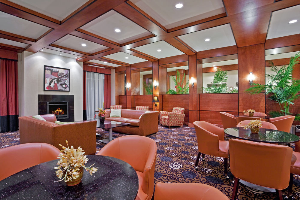Holiday Inn Purdue - Fort Wayne in Fort Wayne, In