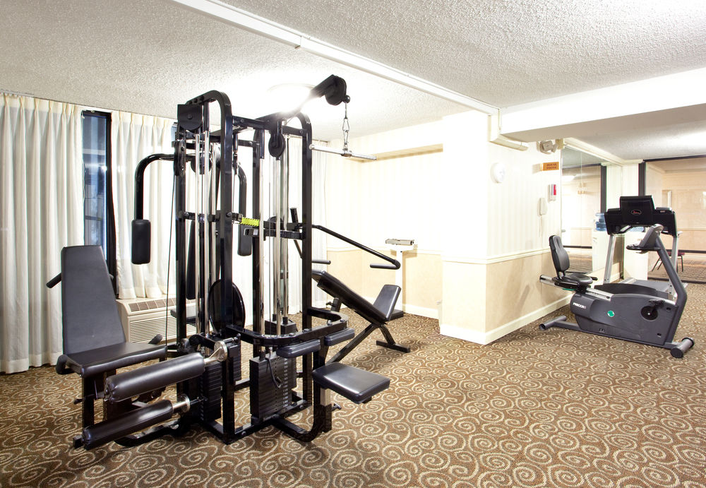 HOLIDAY INN ROANOKE-TANGLEWOOD-RT 419&I581 in Roanoke, Va