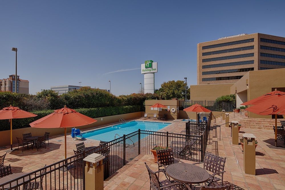 HOLIDAY INN INTERNATIONAL AIRPORT in San Antonio,Tx