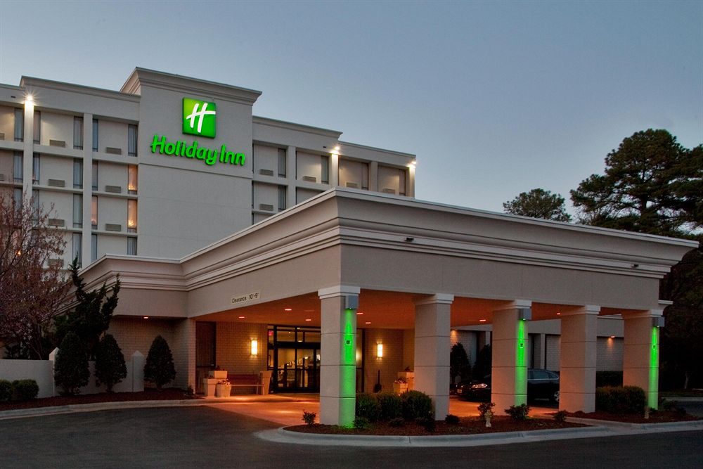 DoubleTree by Hilton Raleigh Midtown in Raleigh, Nc