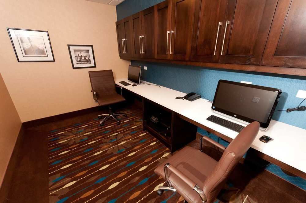 Hampton Inn & Suites by Hilton Regina East Gate in Regina, Sk