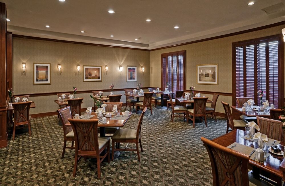 DOUBLETREE BY HILTON BOSTON LOGAN AIRPORT CHELSEA in Boston
