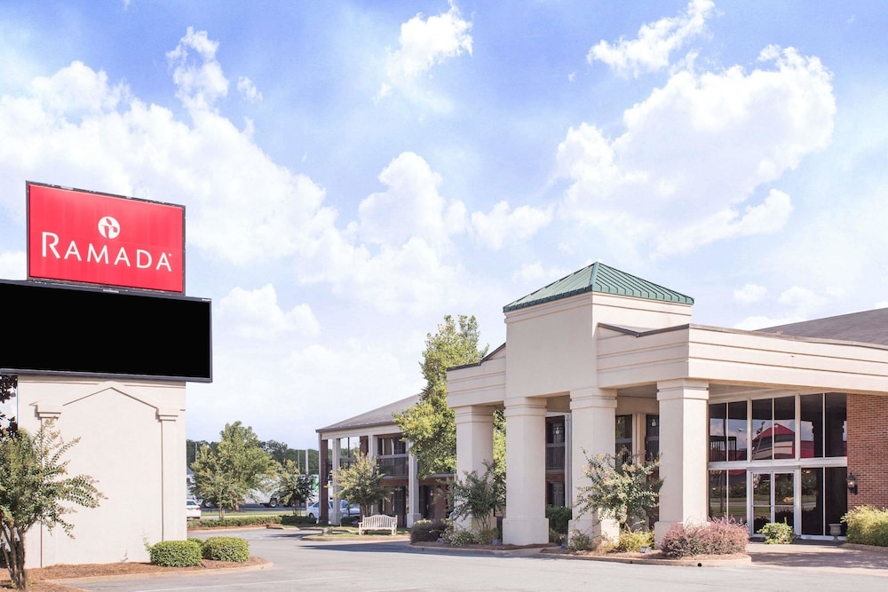 RAMADA BY WYNDHAM CORDELE in Cordele, Ga