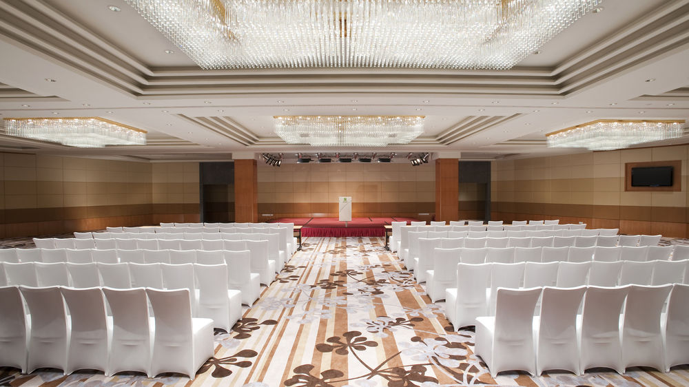 HOLIDAY INN RIVERSIDE in Tianjin