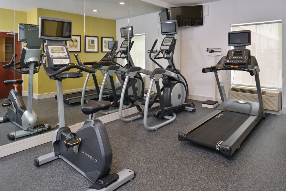 HOLIDAY INN EXPRESS HOTEL & SUITES LAFAYETTE in Lafayette