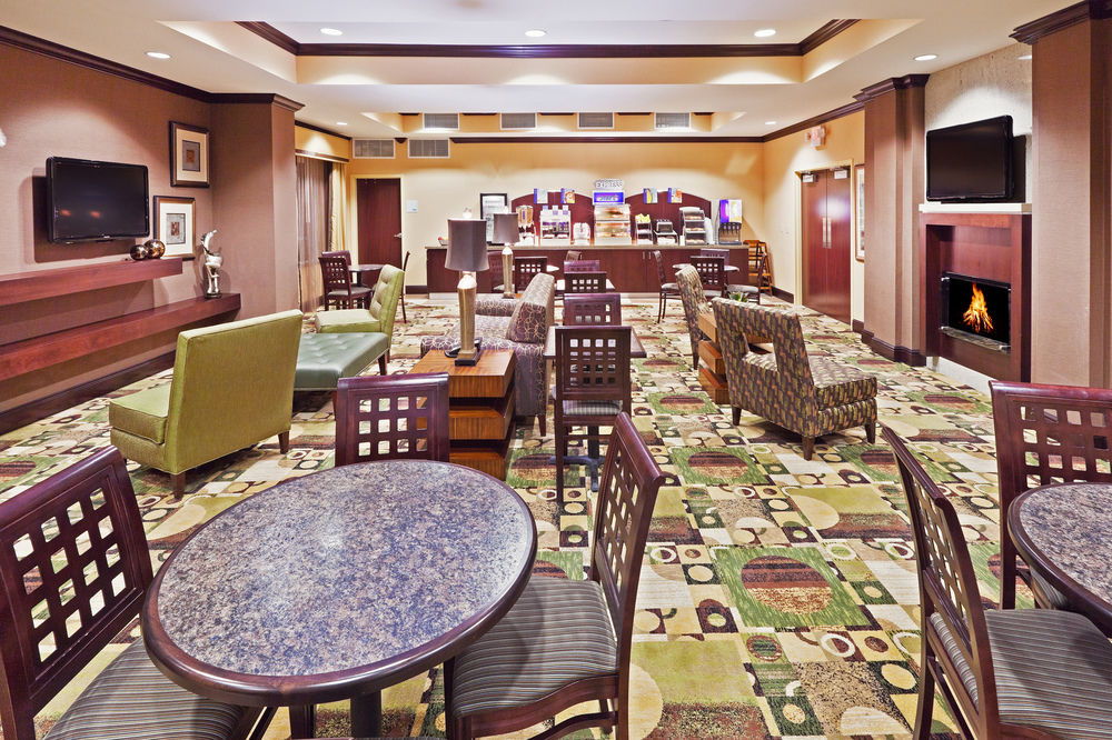 HOLIDAY INN EXPRESS & SUITES EL PASO WEST in El Paso, Tx