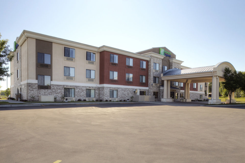 HOLIDAY INN EXPRESS BILLINGS EAST in Billings