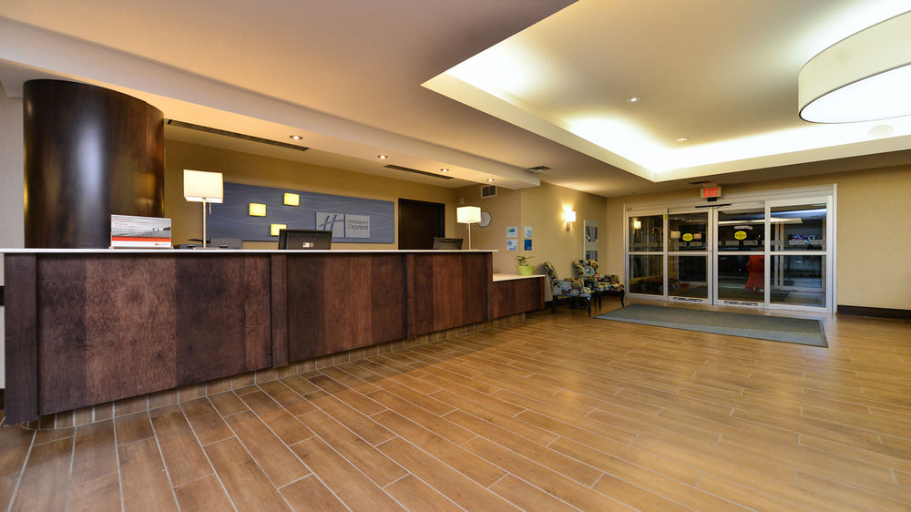 Holiday Inn Express & Suites Edmonton International Airport by IHG in Edmonton