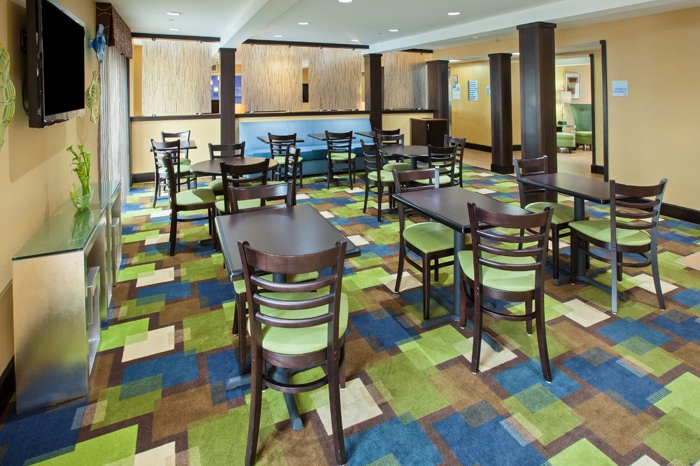 HOLIDAY INN EXPRESS BOWLING GREEN in Bowling Green, Ky
