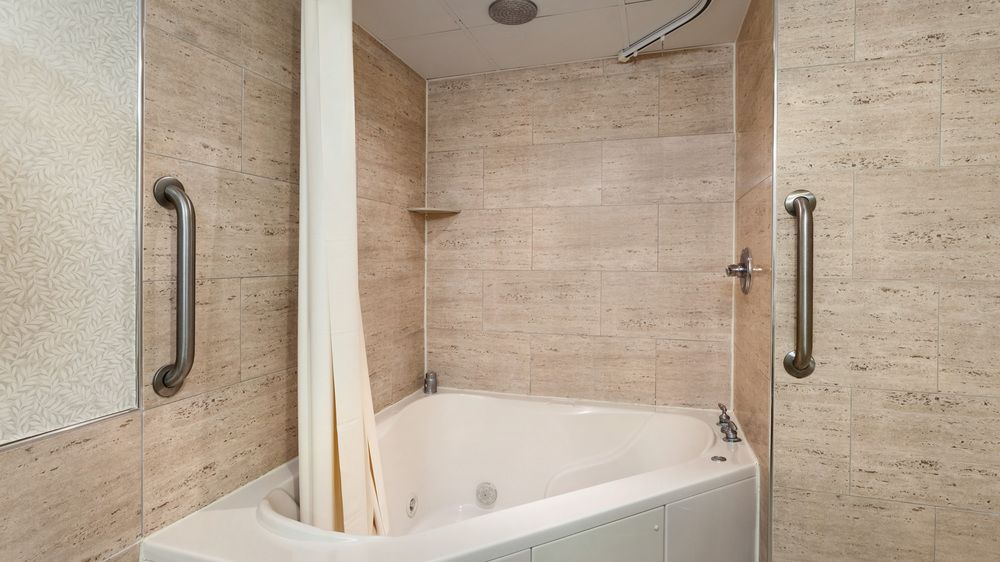 Holiday Inn & Suites Ocean City by IHG in Ocean City, Md