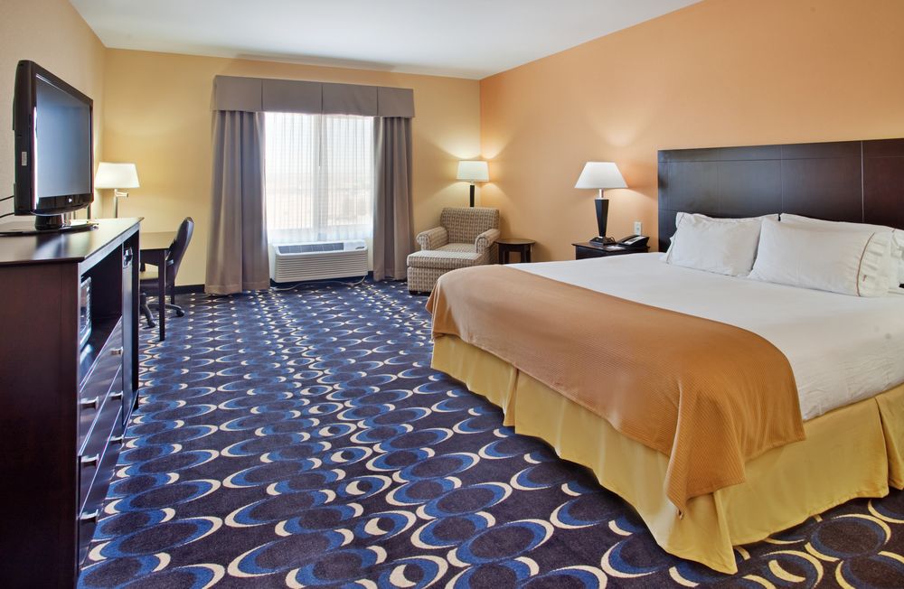 HOLIDAY INN EXPRESS & SUITES LAS CRUCES NORTH in Las Cruces