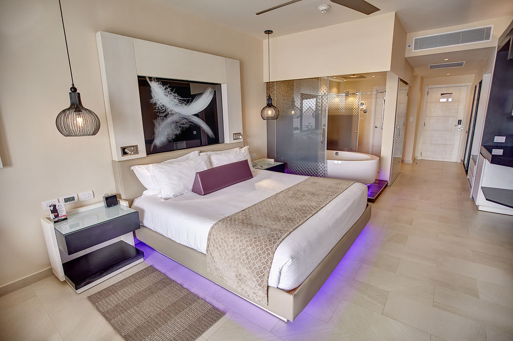 CHIC BY  ROYALTON (SOLO ADULTOS) in UVERO ALTO - PUNTA CANA