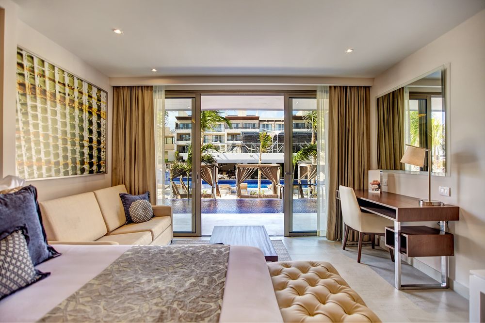 Royalton Riviera Cancun, An Autograph Collection All-Inclusive Resort & Casino in CANCUN