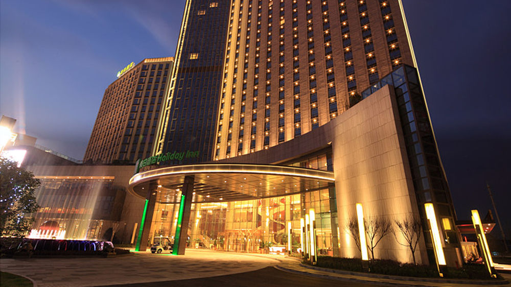 HOLIDAY INN OASIS INTERNATIONAL in Nantong