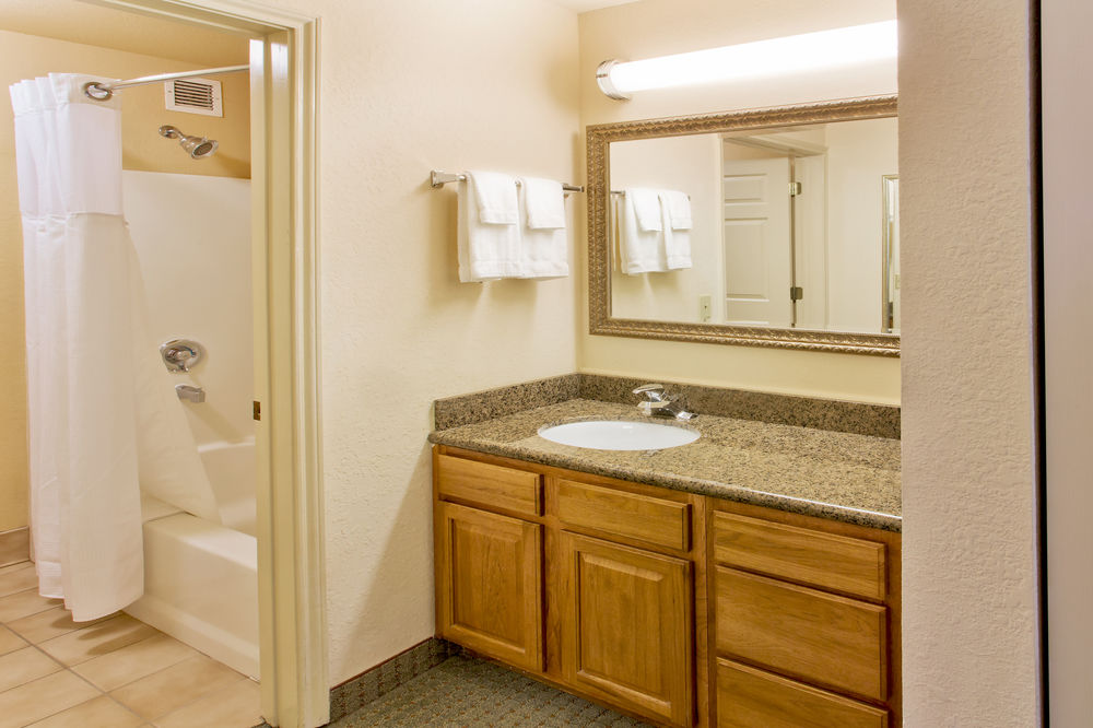 Homewood Suites by Hilton Portland Airport in Portland, Or