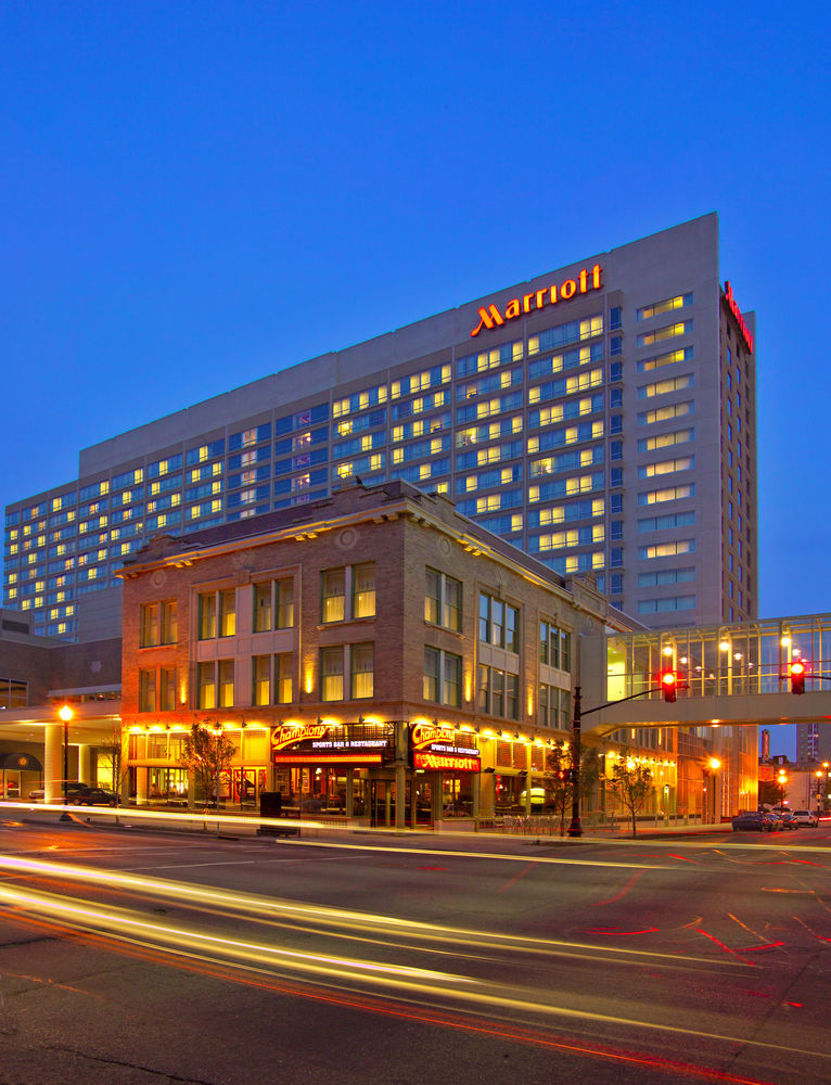 LOUISVILLE MARRIOTT DOWNTOWN in Louisville, Ky