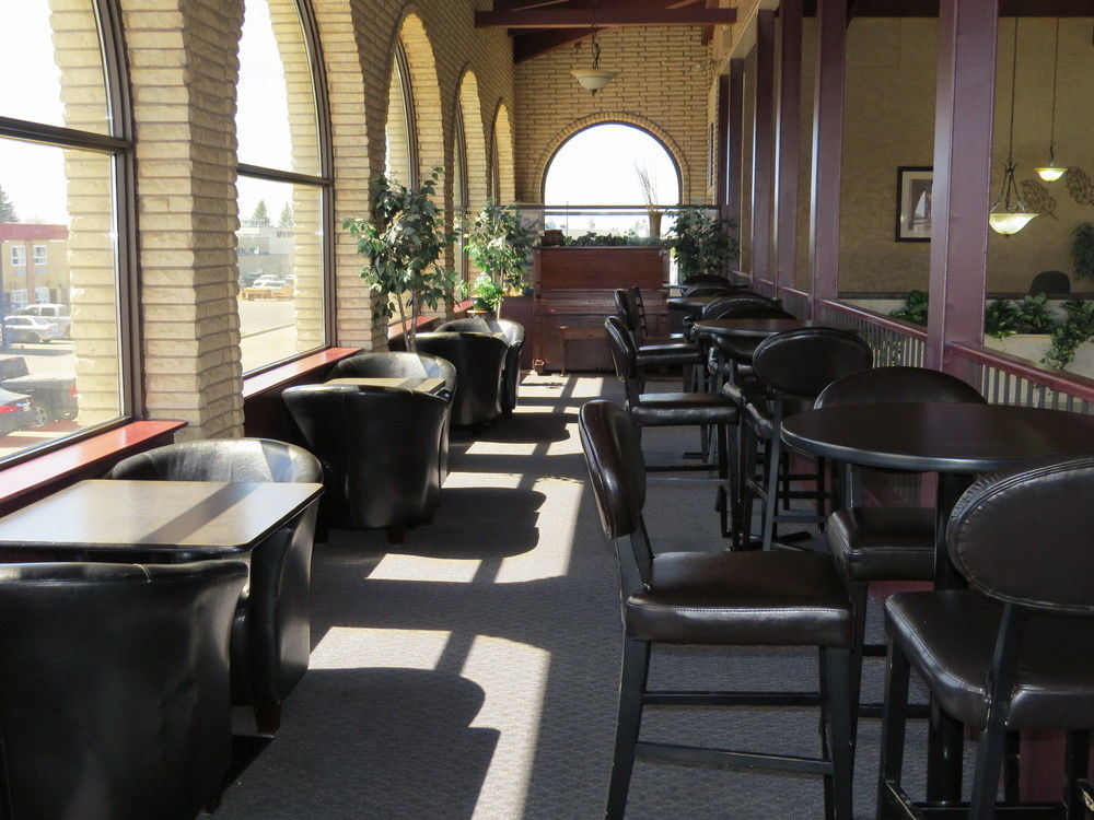 BAYMONT BY WYNDHAM MEDICINE HAT in Medicine Hat, Ab