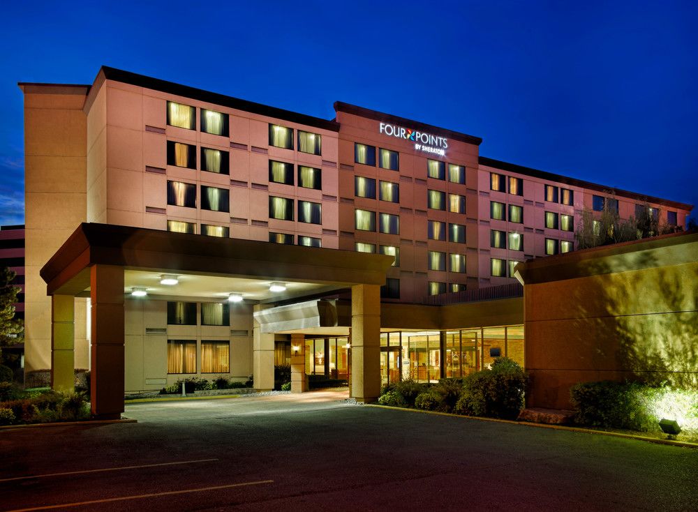 FOUR POINTS BY SHERATON TORONTO AIRPORT in Mississauga