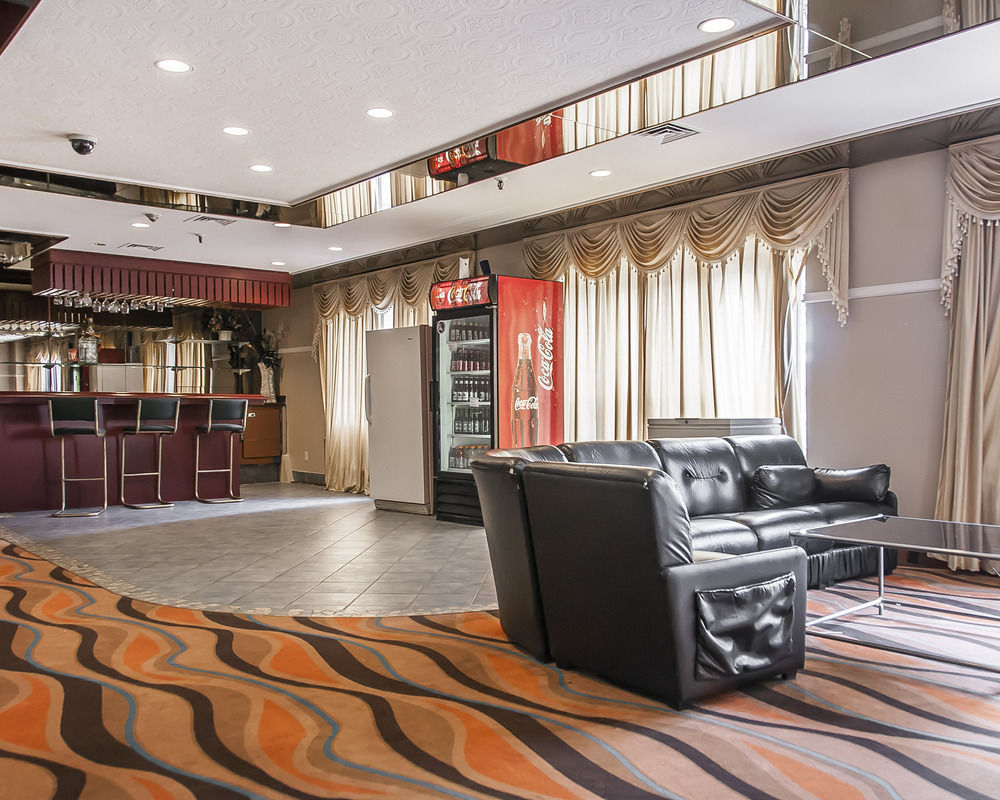 BAYMONT BY WYNDHAM MONTREAL AIRPORT in Montreal
