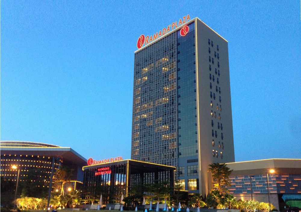 Ramada Plaza by Wyndham Huizhou East in Huizhou