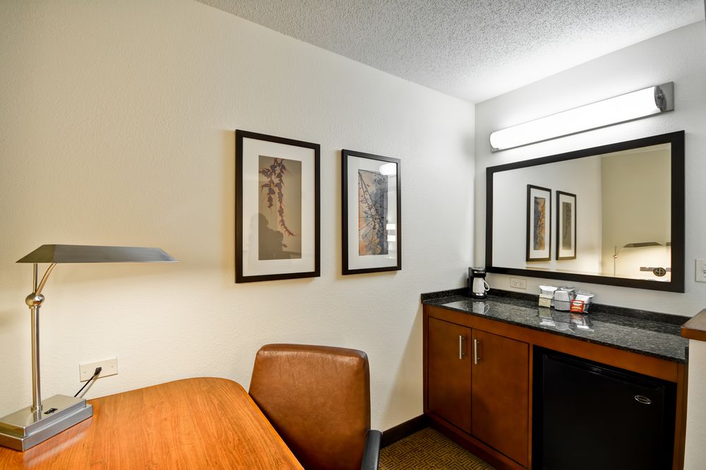 HYATT PLACE CHICAGO WARRENVILLE in Chicago