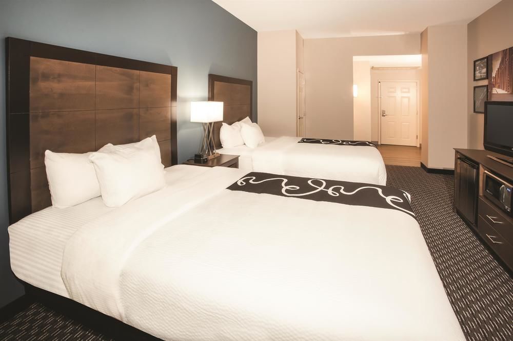 La Quinta Inn & Suites by Wyndham Chicago Downtown in Chicago