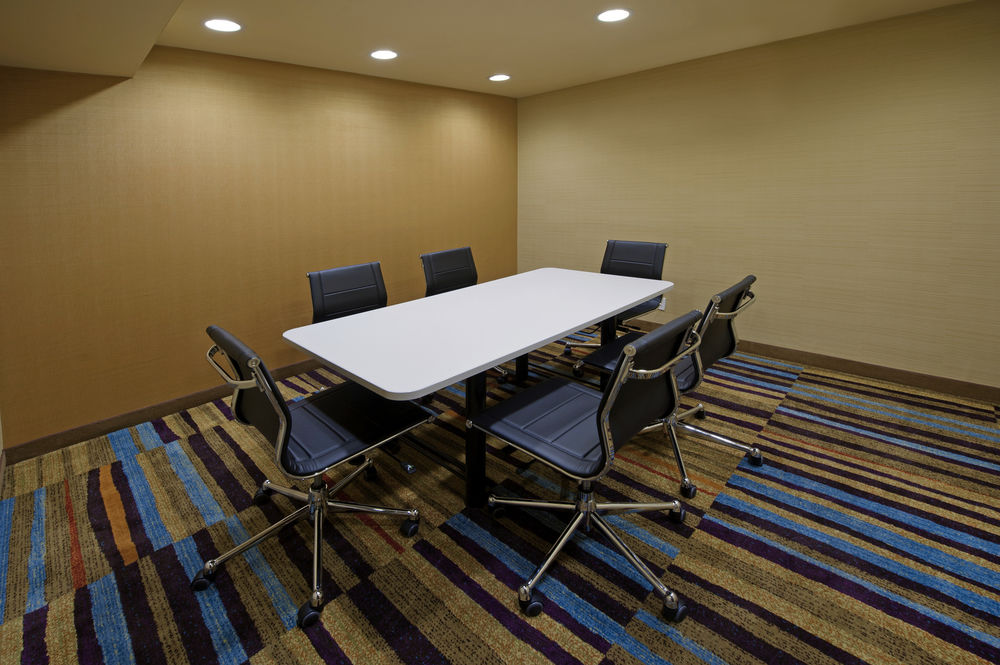 FAIRFIELD INN BY MARRIOTT JFK AIRPORT in New York, Ny