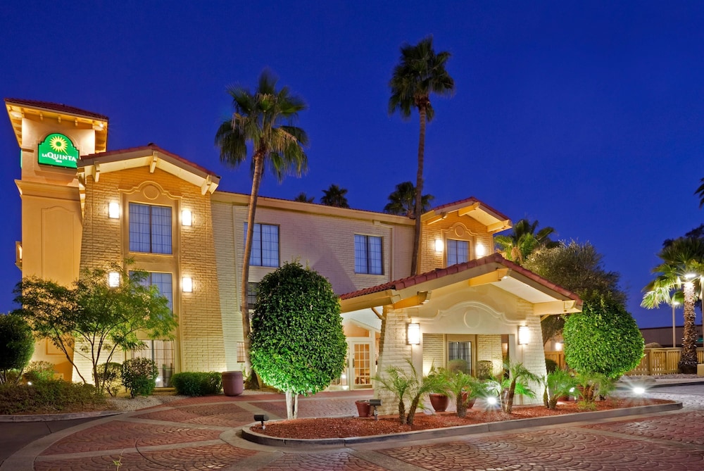La Quinta Inn by Wyndham Phoenix Sky Harbor Airport in Tempe