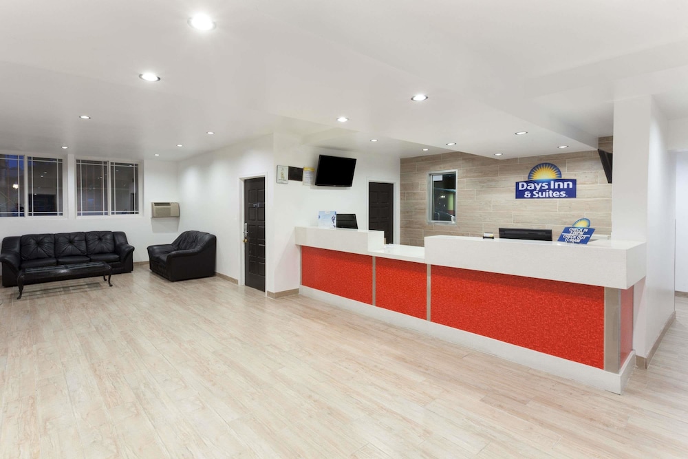 Days Inn by Wyndham Mission Valley/SDSU in San Diego, Ca