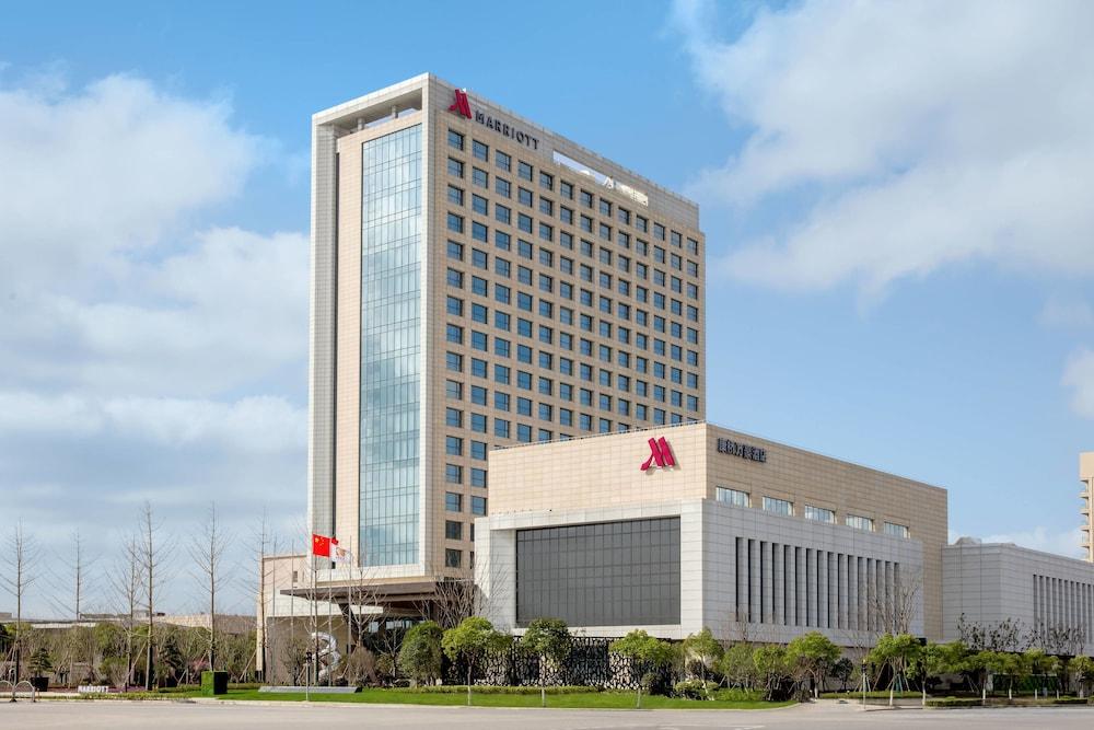 SHANGHAI MARRIOTT HOTEL KANGQIAO in Shanghai