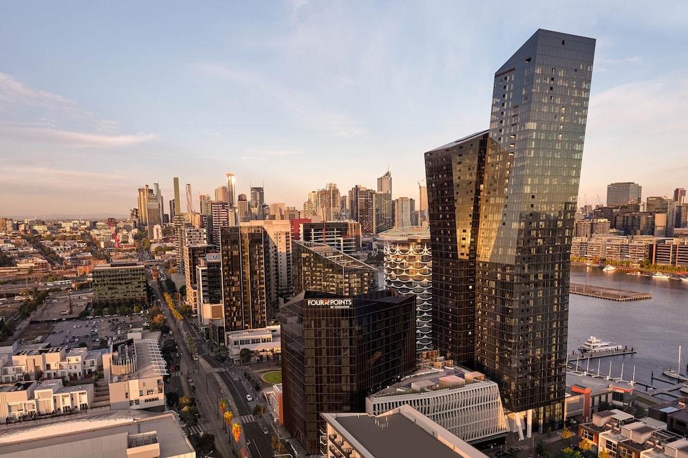 FOUR POINTS BY SHERATON MELBOURNE DOCKLANDS in Melbourne, Vic