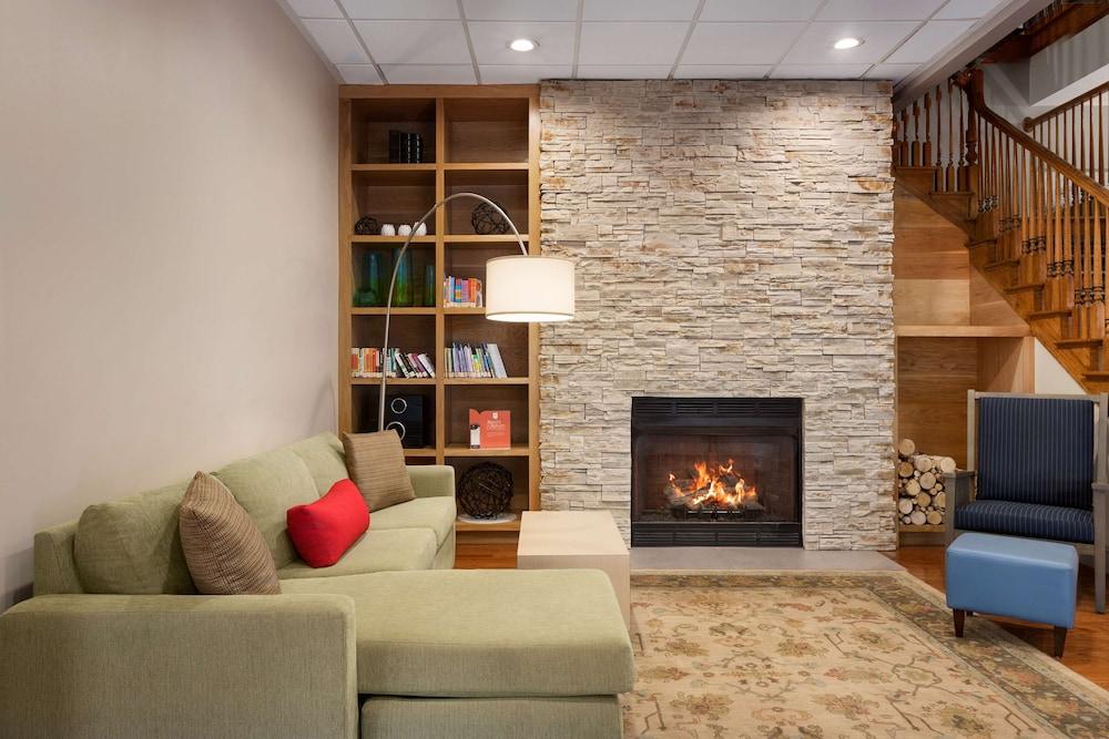 Spark by Hilton Summerville in Summerville, Sc