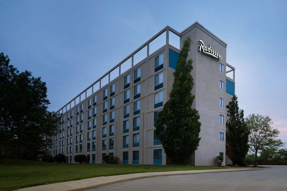 Delta Hotels By Marriott Toledo in Toledo, Oh