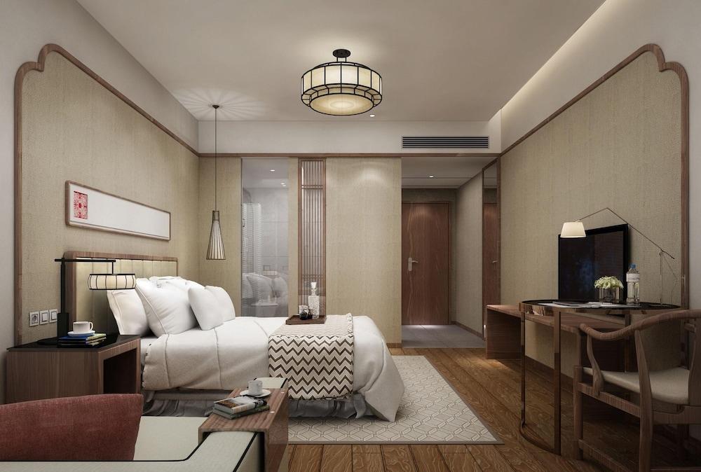 RAMADA ENCORE BY WYNDHAM ZHANGPU in Zhangzhou
