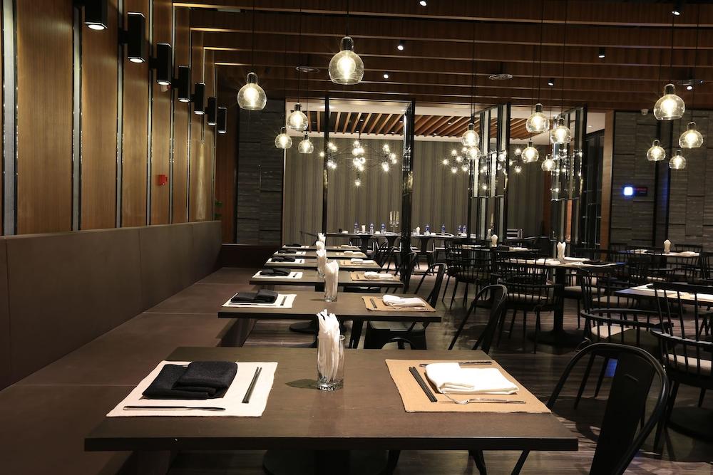 TRYP By Wyndham Hotel Xian in Xi An