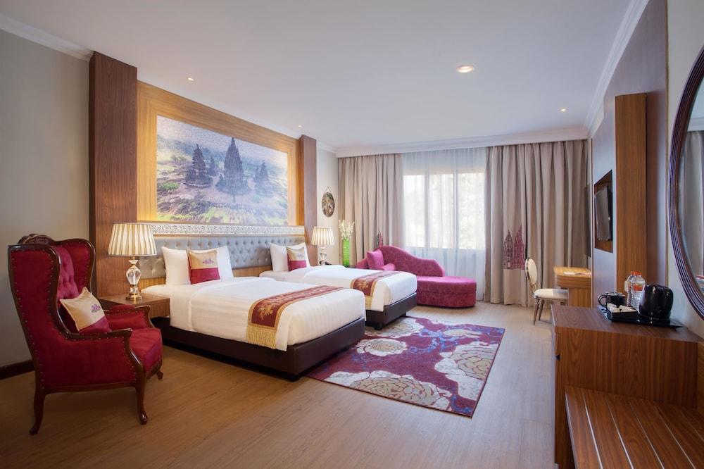 Ramada Suites By Wyndham Solo in Solo City Or Surakarta