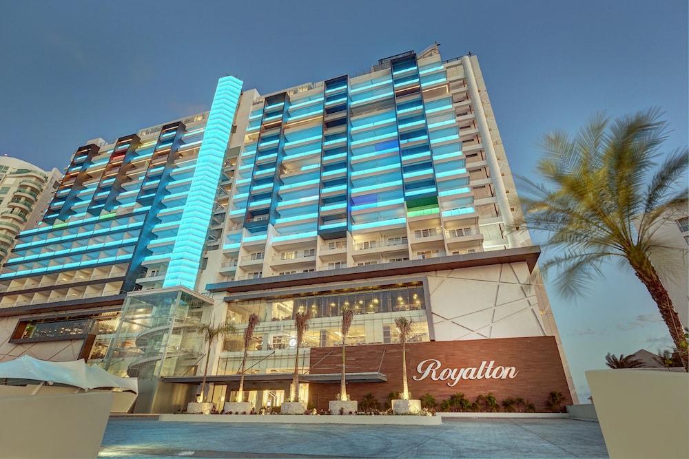 Royalton CHIC Cancun, An Autograph Collection All-Inclusive Resort - Adults Only in CANCUN
