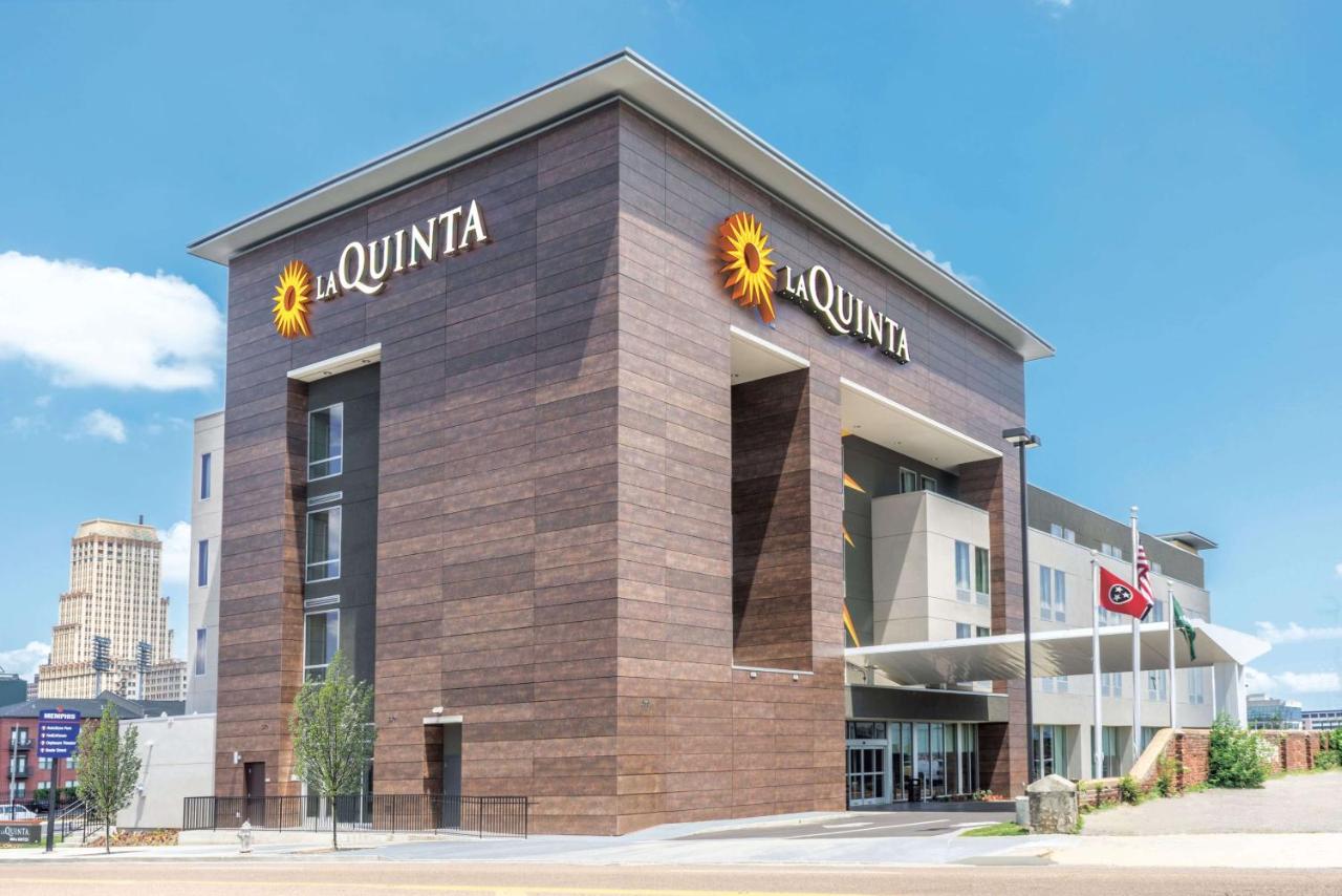 La Quinta Inn & Suites by Wyndham Memphis Downtown in Memphis
