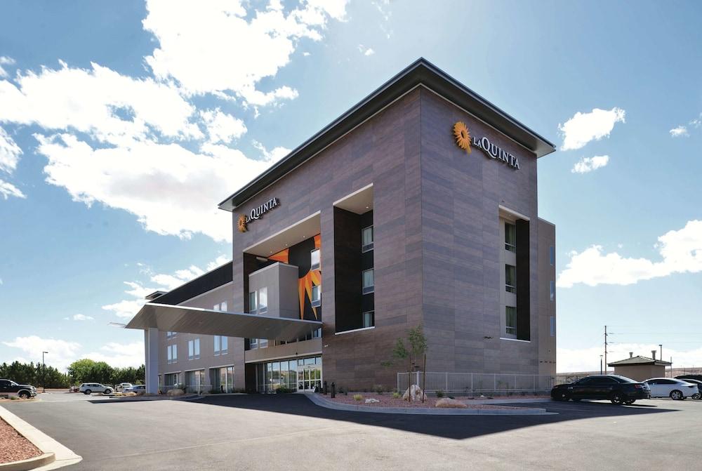 La Quinta Inn & Suites by Wyndham Page at Lake Powell in Page, Az