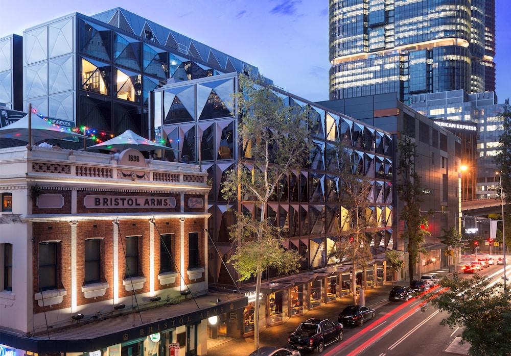 West Hotel Sydney, Curio Collection by Hilton in Sydney, Nsw
