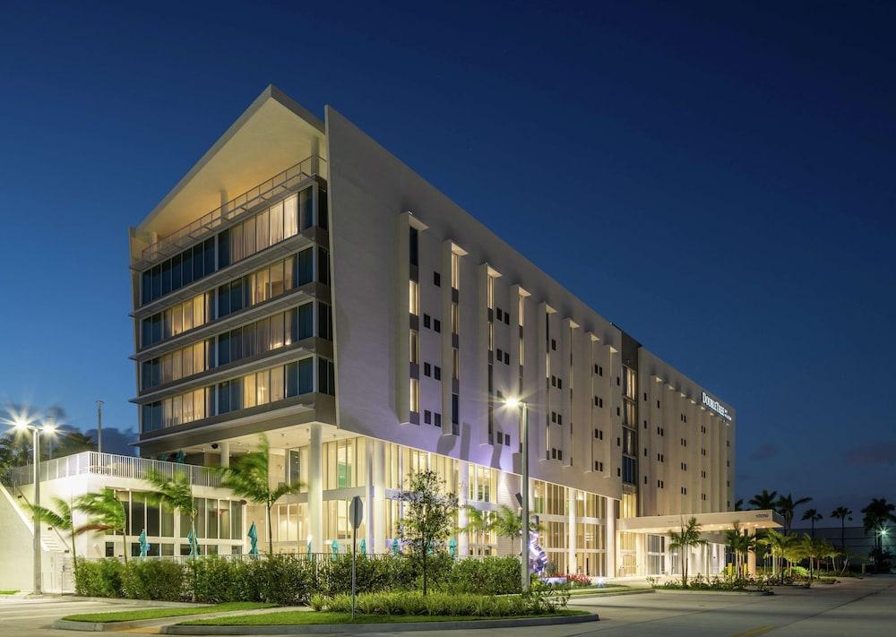 DoubleTree by Hilton Miami Doral in Doral, Fl