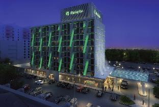 DoubleTree by Hilton Miami North I-95 in Miami