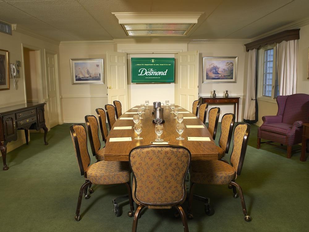 Crowne Plaza Albany - The Desmond Hotel By IHG in Albany